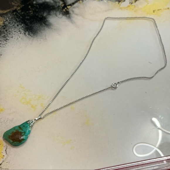 Turquoise Pendant Necklace - Picture 5 of 6